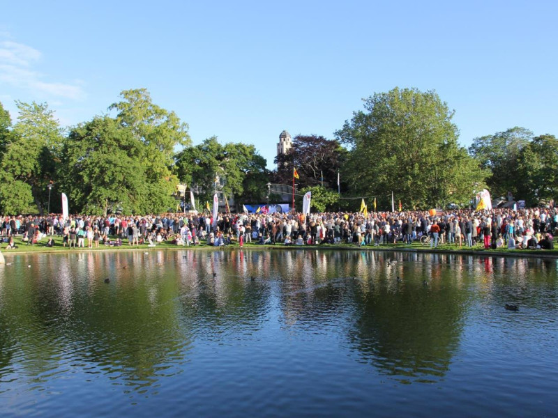P&aring; Gotland? Eller vid en sk&auml;rm?